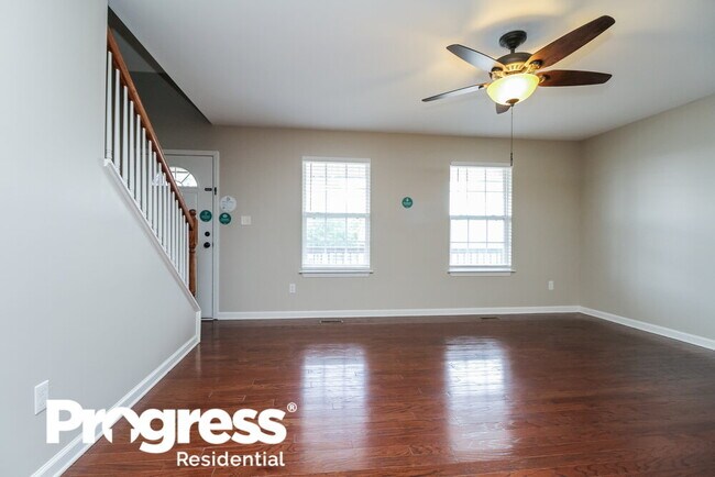Building Photo - 2010 Slayton Dr