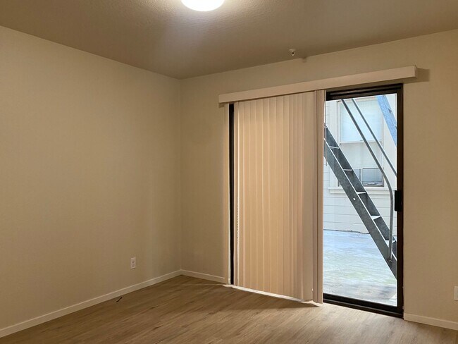 Foto del edificio - 1447 Sacramento St