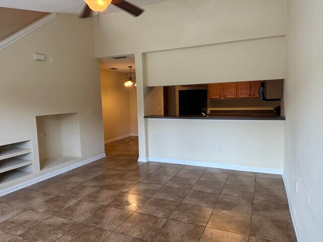 Building Photo - 4434 Gearhart Rd