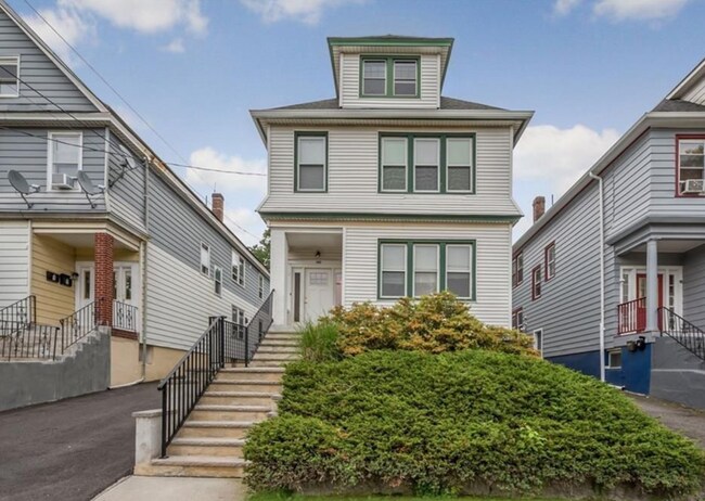 Building Photo - 382 Livingston Ave
