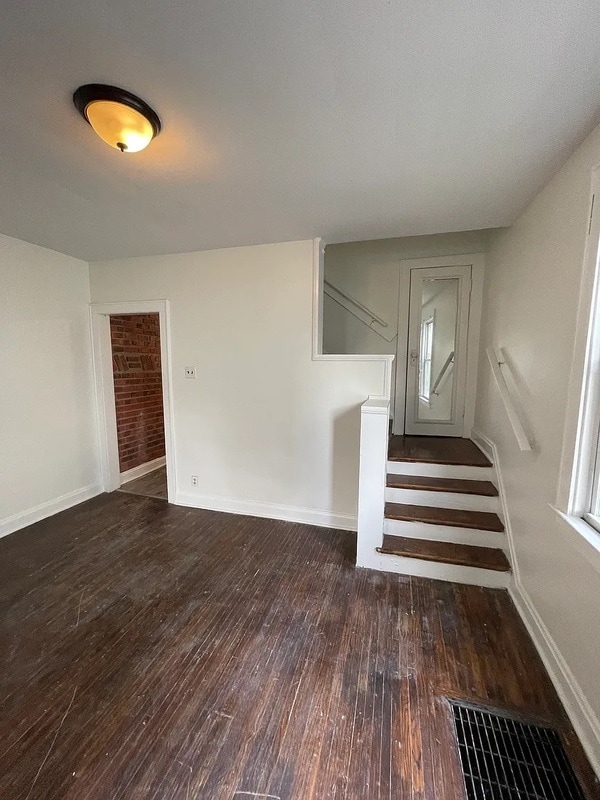Foto del edificio - 1261 E 23rd Ave