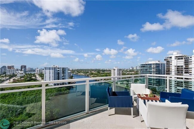 Foto del edificio - 2845 NE 9th St