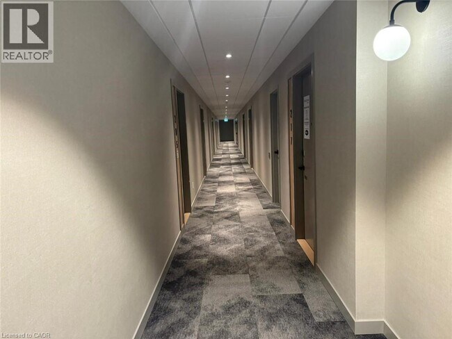 Building Photo - 720 Whitlock Ave