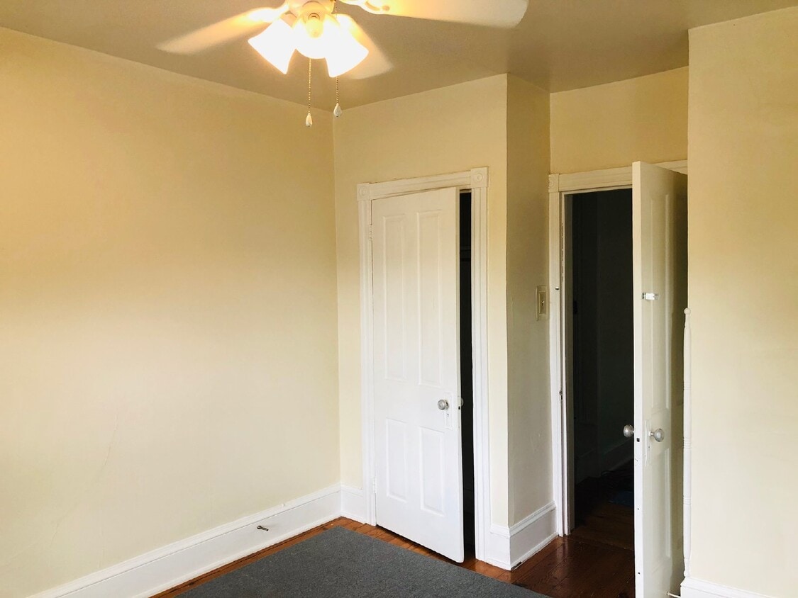 Primary Photo - Freshly updated duplex! Move in ready!