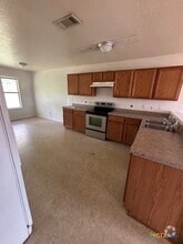 Building Photo - 3001 Cantabrian Dr