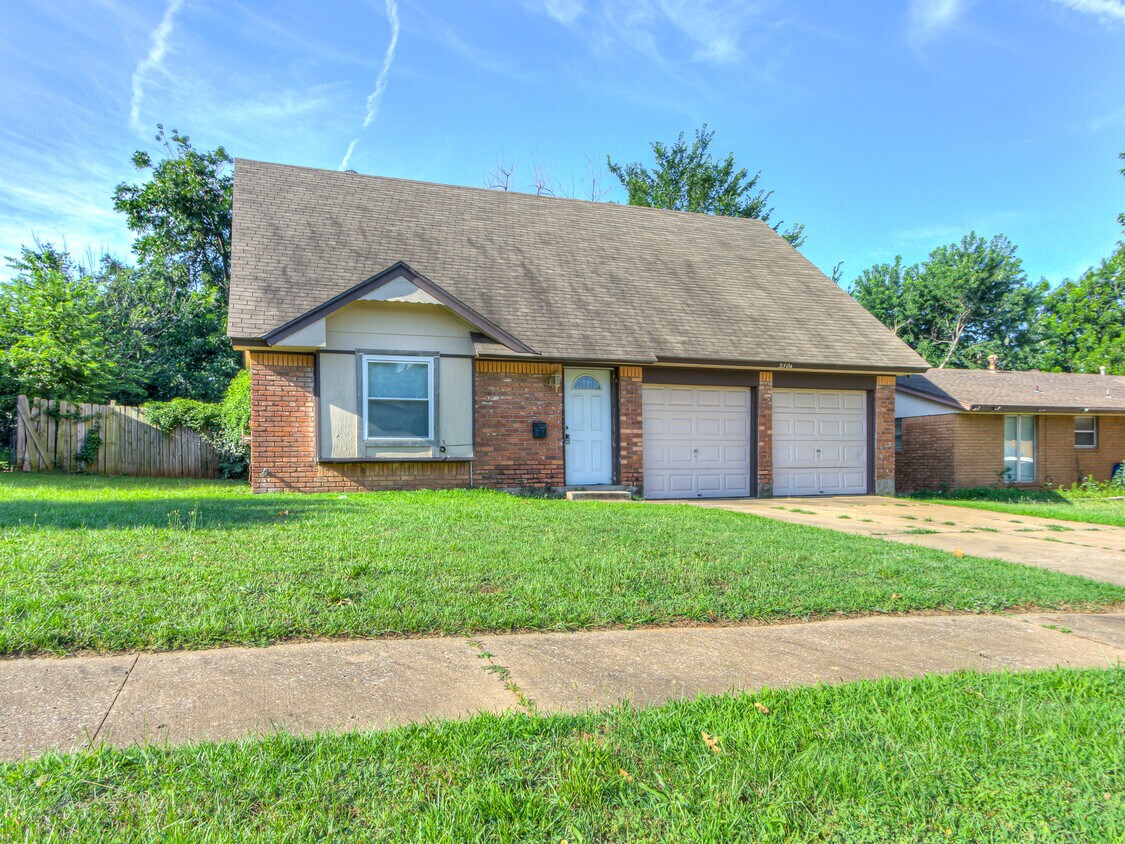 3504 Frostwood Terrace, Del City, OK 73115 House for Rent in Del City