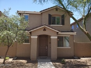 Building Photo - 2644 N 73rd Glen