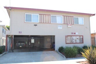 Building Photo - 3800 Waller Ave