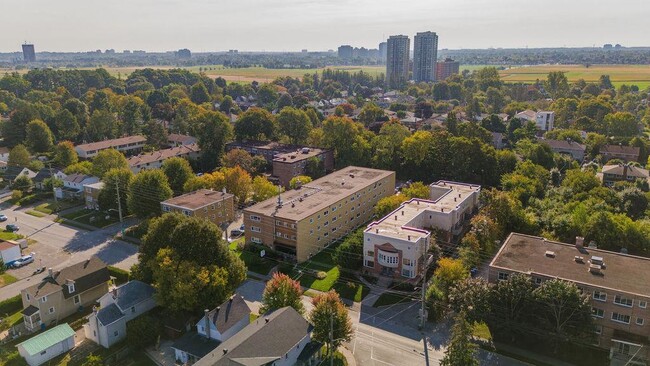 Building Photo - Arbor Village - 1196 Shillington