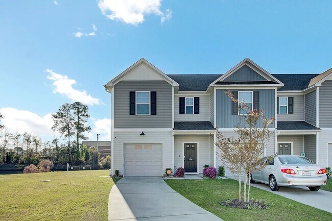 Foto del edificio - 3 Bedroom 2.5 Bath Townhouse in Lakeview Commons - Goose Creek