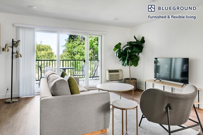 Foto del edificio - 590 Mill Creek Ln