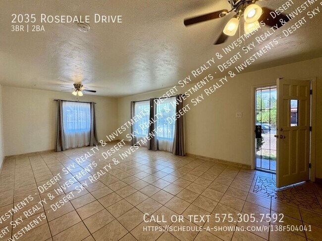 Foto del edificio - 2035 Rosedale Dr