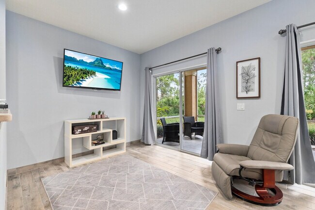 Foto del edificio - 8419 Mulligan Cir