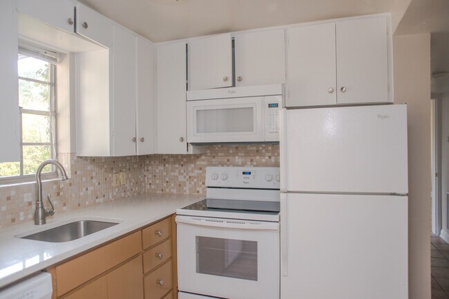 Foto del edificio - 3506 Enfield Rd