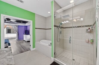 Building Photo - 4608 Nett St