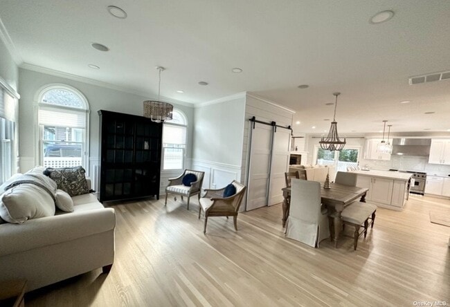 Building Photo - 55 Cedarhurst Ave