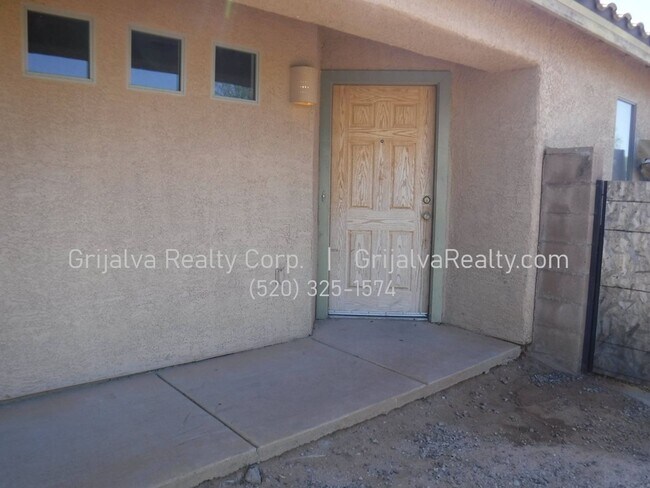 Building Photo - Lovely 3 Bedroom, 2 Bath Star Valley House for Rent (Valencia/Wade)