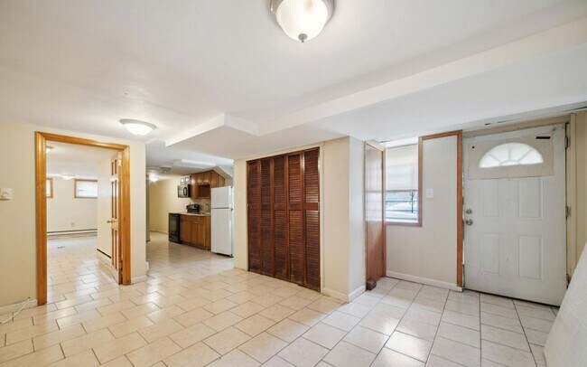 Foto del edificio - 7901 Woolston Ave