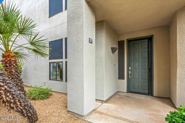Building Photo - 7700 E Gainey Ranch Rd