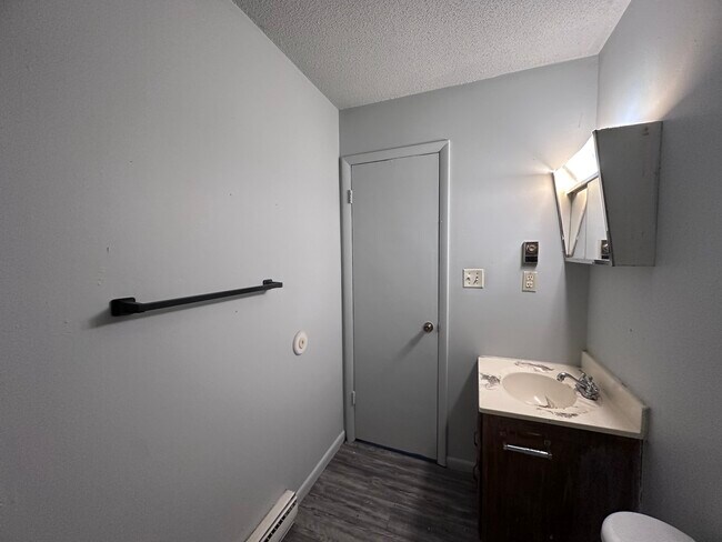 Foto del edificio - 1214.5 James-