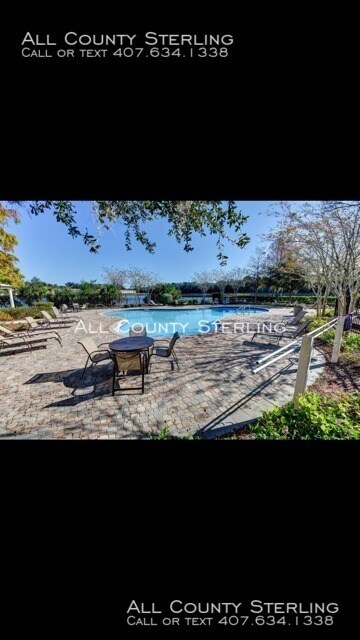 Building Photo - 3/2.5 townhome with garage in gated community