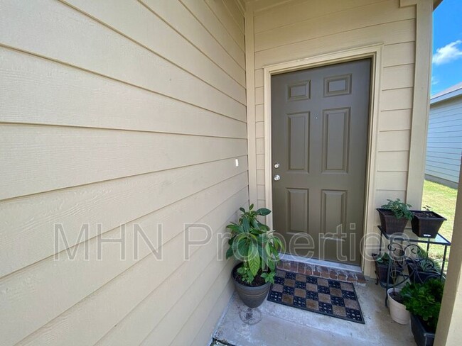 Building Photo - 4619 Heathers Star St