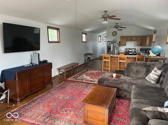 Foto del edificio - 9375 Cooper Rd