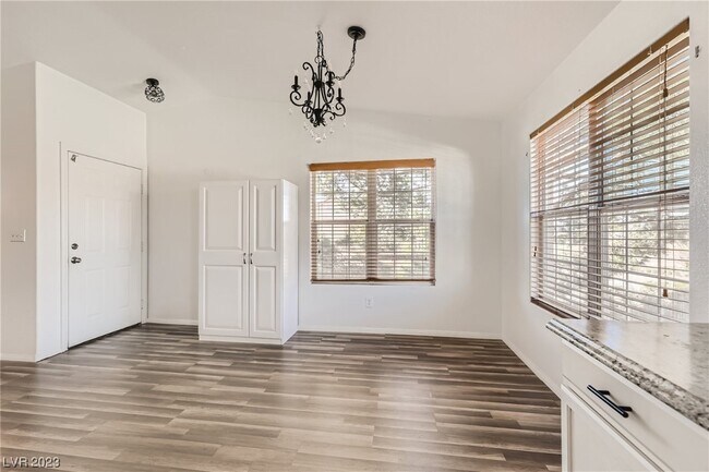 Foto del edificio - 520 Arrowhead Trail
