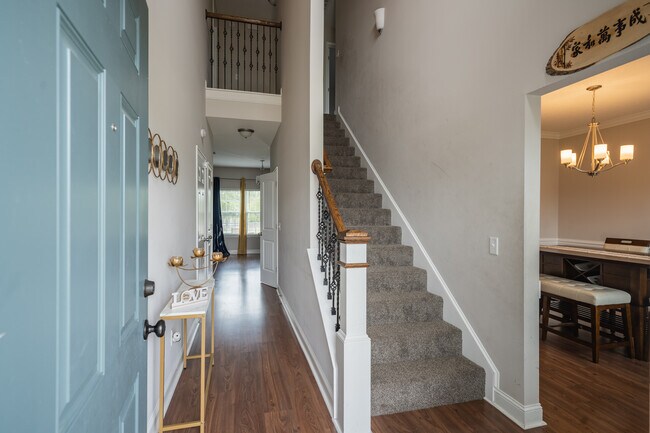 Building Photo - 157 Rutledge Dr