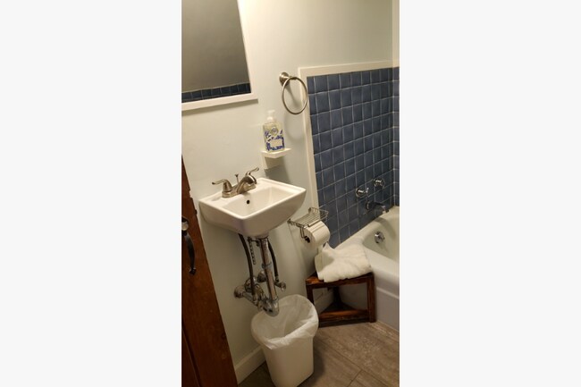 Foto del edificio - 2 Knight Ln