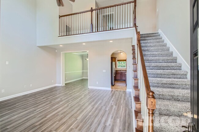 Foto del edificio - 241 Sundown Dr