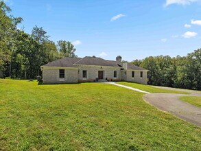 Building Photo - 11311 Stuart Mill Rd