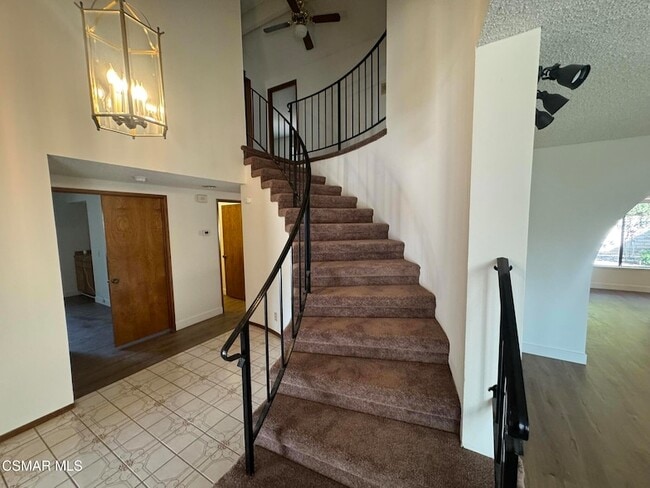 Building Photo - 2930 Reservoir Dr