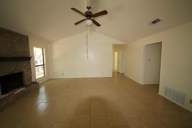 Building Photo - 12708 Lamppost Ln