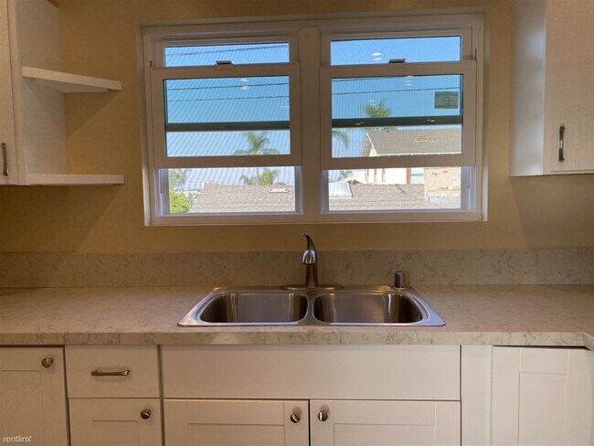 Foto del edificio - 2 br, 2 bath House - 2752 Landis Street
