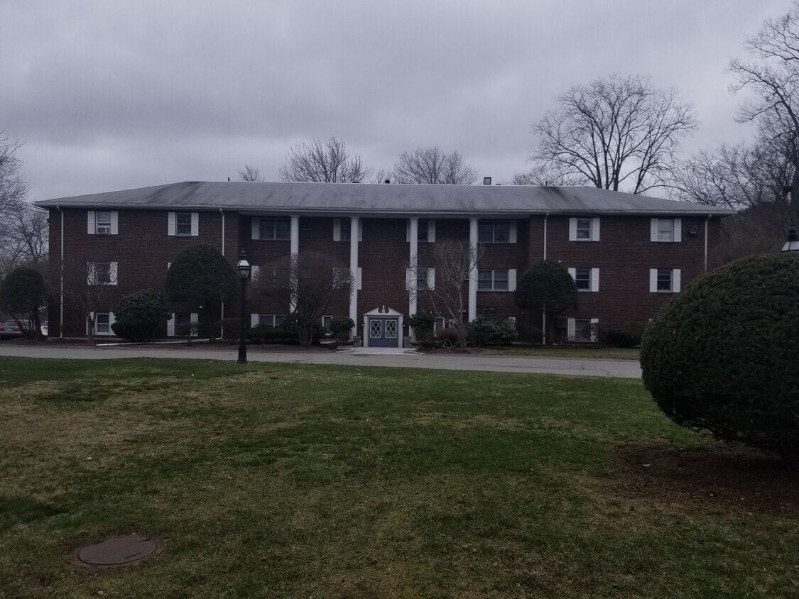 48 Great Rd, Acton, MA 01720 Apartments in Acton, MA