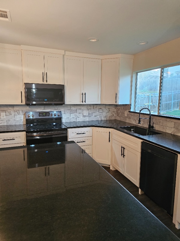 Building Photo - 7575 Hedgeoak Ct