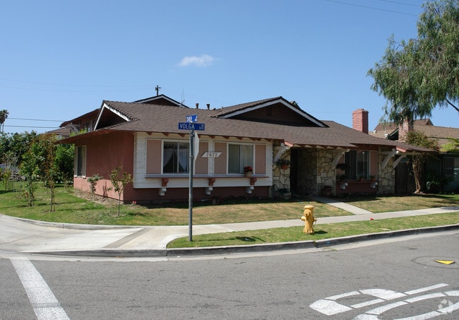 Building Photo - 7672 Volga Dr