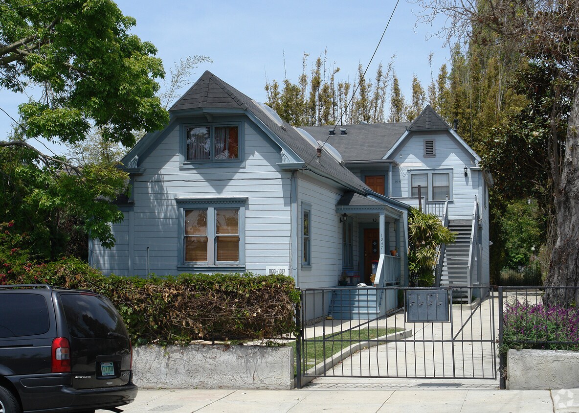 Foto del edificio - 1033-1043 E Santa Clara St