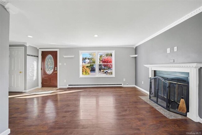 Building Photo - 333 Hudson Ave
