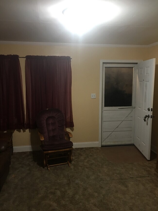 Building Photo - 307 Dolomita St