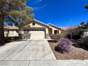 Building Photo - 9824 Double Rock Dr