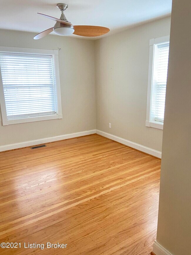 Foto del edificio - 314 Wendover Ave