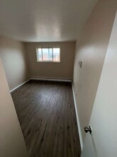 Building Photo - 14835 Euclid Ave