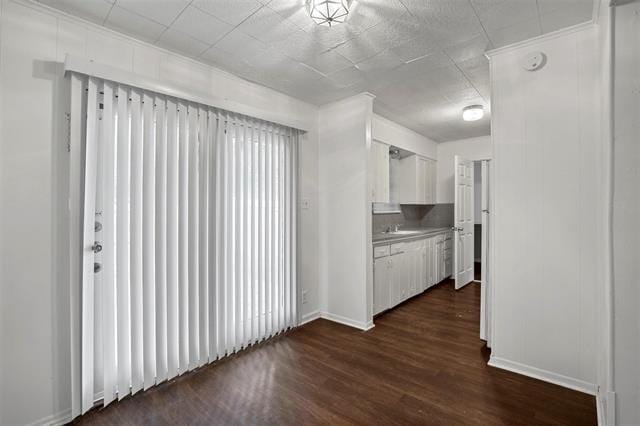 Foto del edificio - 711 N Carroll Blvd