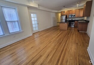 Building Photo - 4926 N Albany Ave