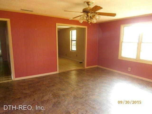 Foto del edificio - 3 br, 2 bath House - 2702 Lindsey Avenue