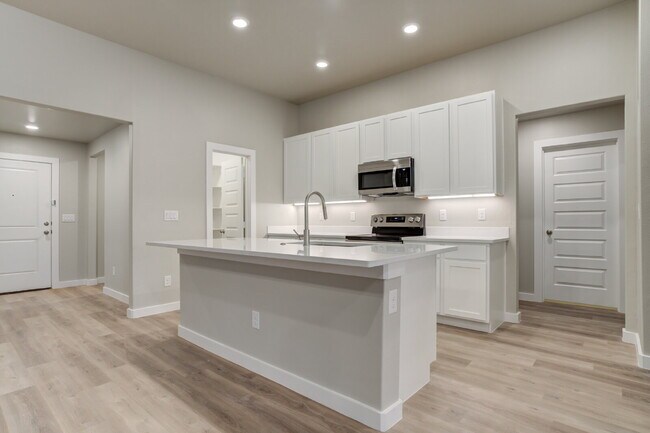 Foto del edificio - 4 Bedroom 2 Bathroom Home in South Lubbock!