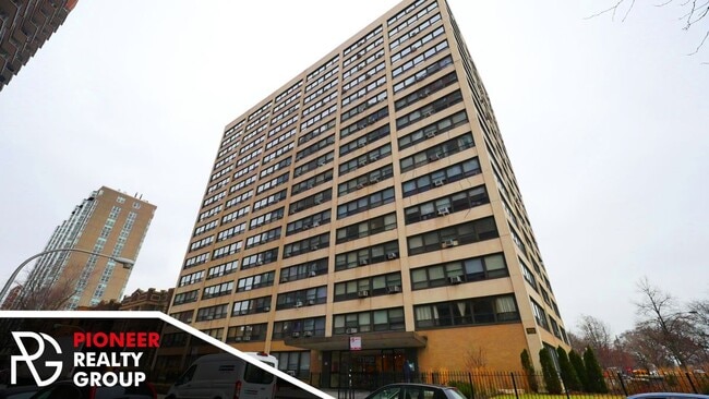 Building Photo - 4180 N Marine Dr