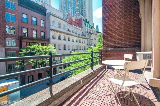 Foto del edificio - 21 E 62nd St